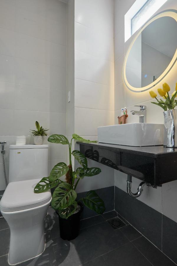 Lux Quy Nhon Homestay Bagian luar foto